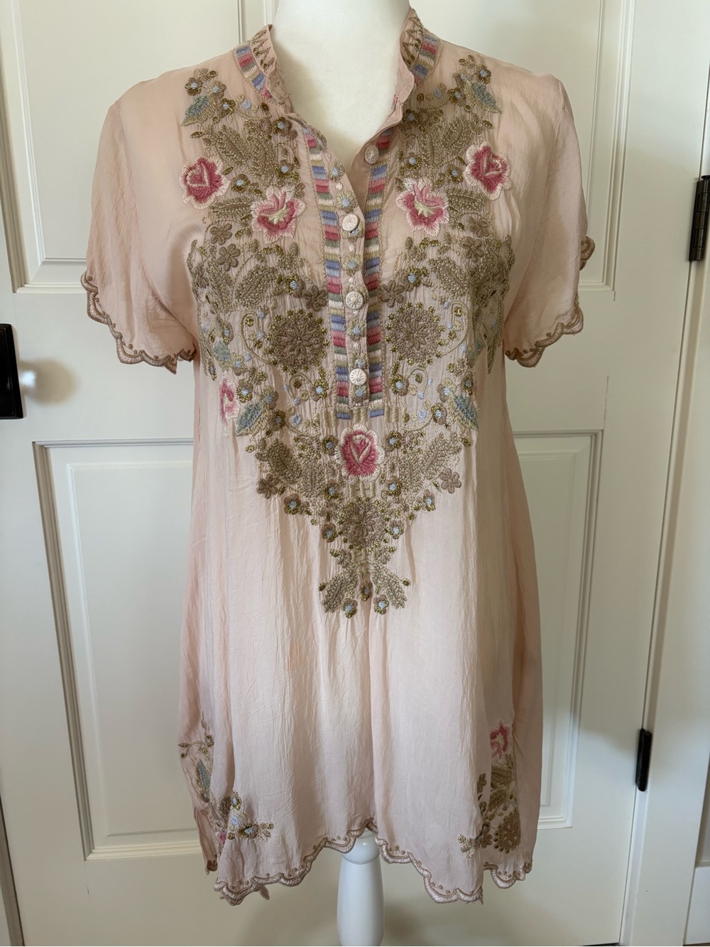 Johnny Was Stunning Blush Pink Embroidered Tunic Top